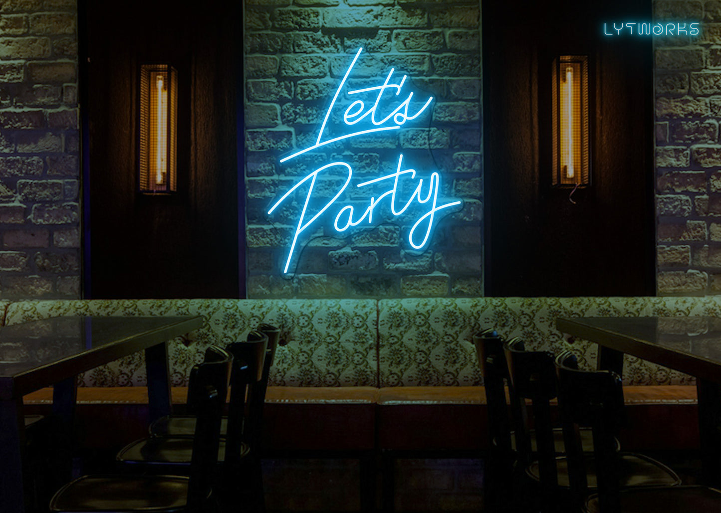 Neon "Lets Party"