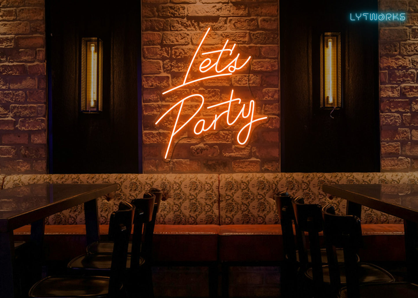 Neon "Lets Party"