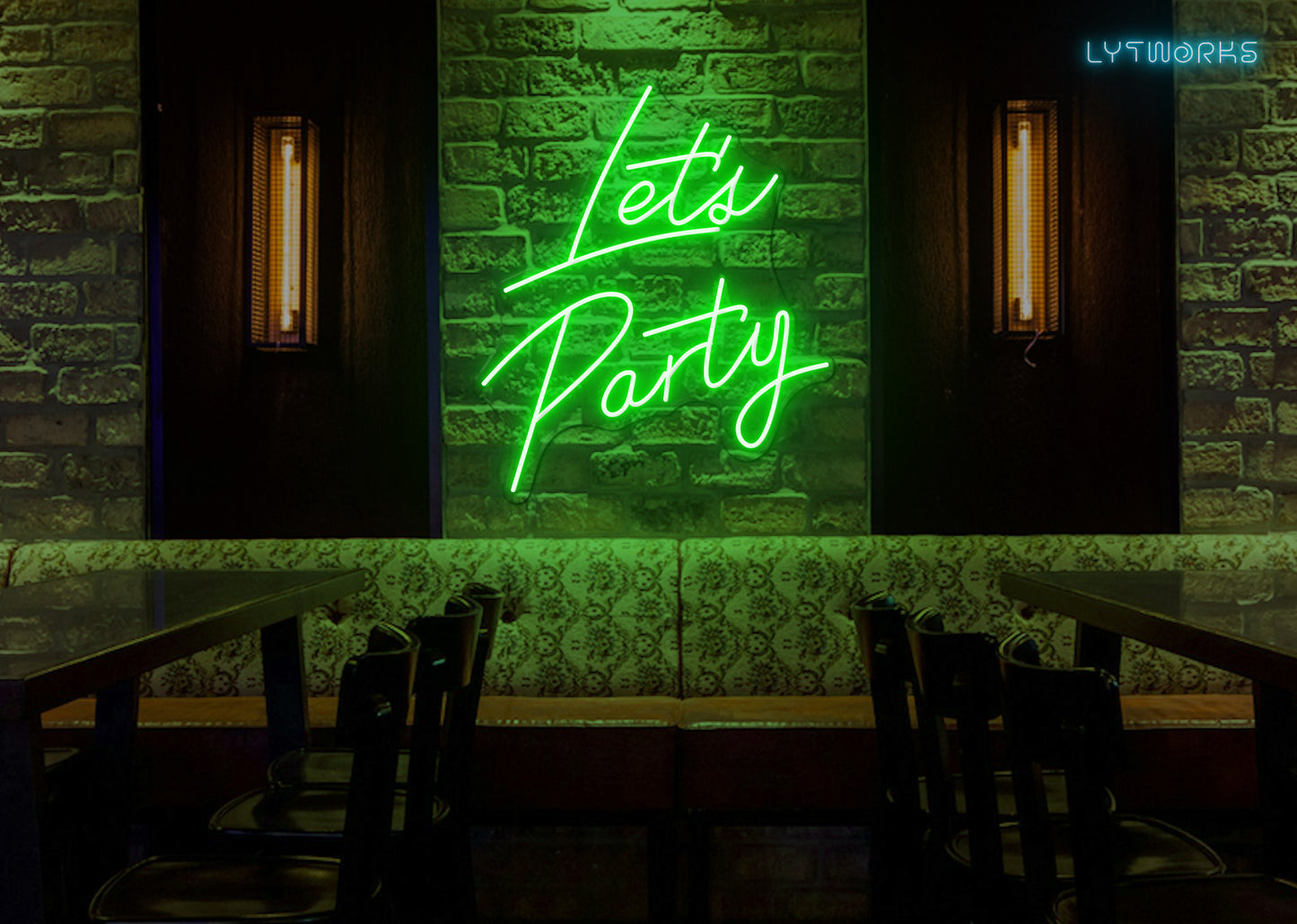 Neon "Lets Party"