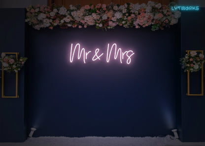 Neon "Mr & Mrs"