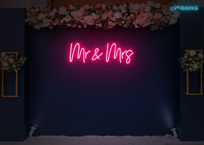 Neon "Mr & Mrs"