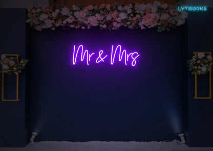 Neon "Mr & Mrs"