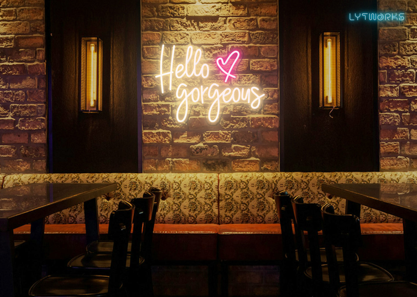 Neon "Hello Gorgeous"